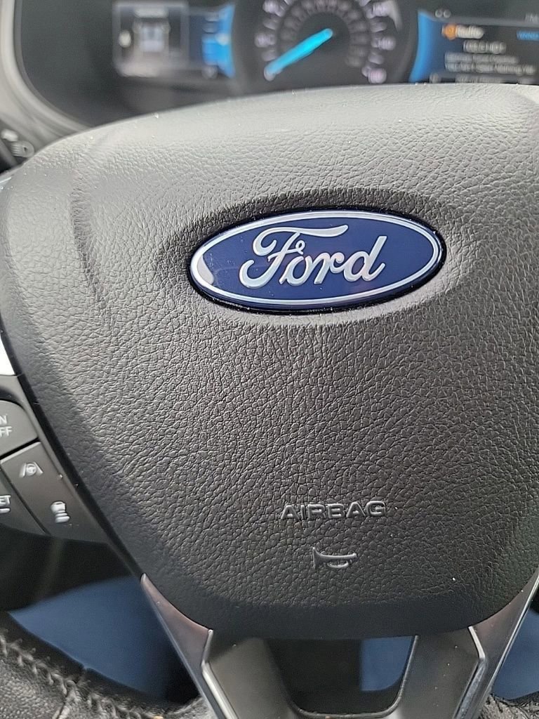 Used 2022 Ford Edge Titanium image 40