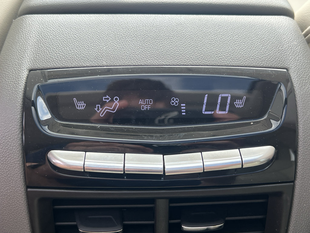 Used 2024 Cadillac XT5 Premium Luxury AWD/4WD image 37