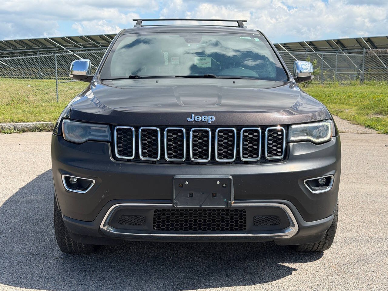 Used 2017 Jeep Grand Cherokee Limited w/ Luxury Group II AWD/4WD image 8