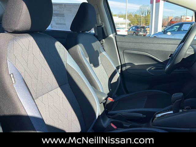 New 2025 Nissan Versa SV image 11