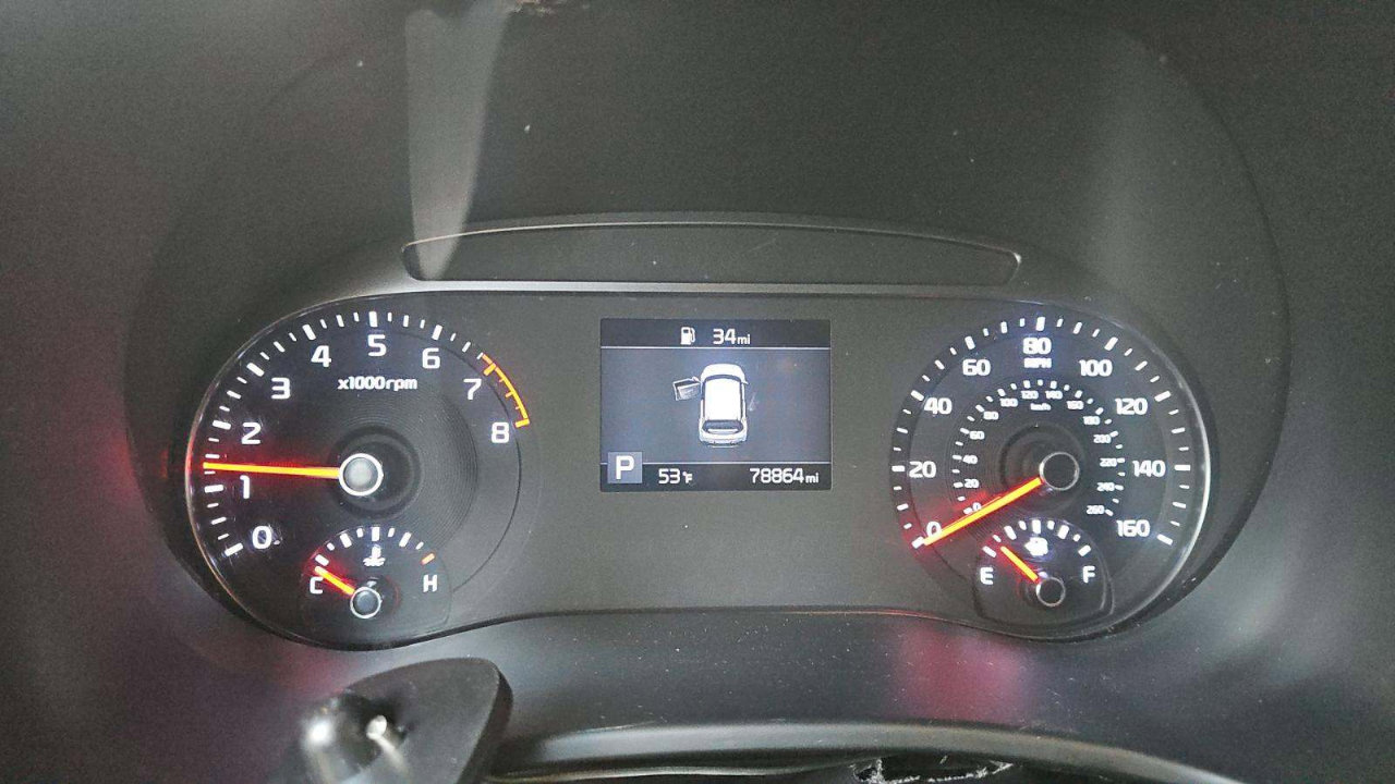 Used 2020 Kia Soul LX image 12