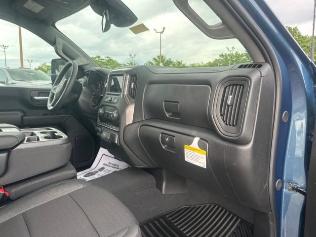 New 2026 Chevrolet Silverado 2500 Custom w/ Custom Value Package AWD/4WD image 33
