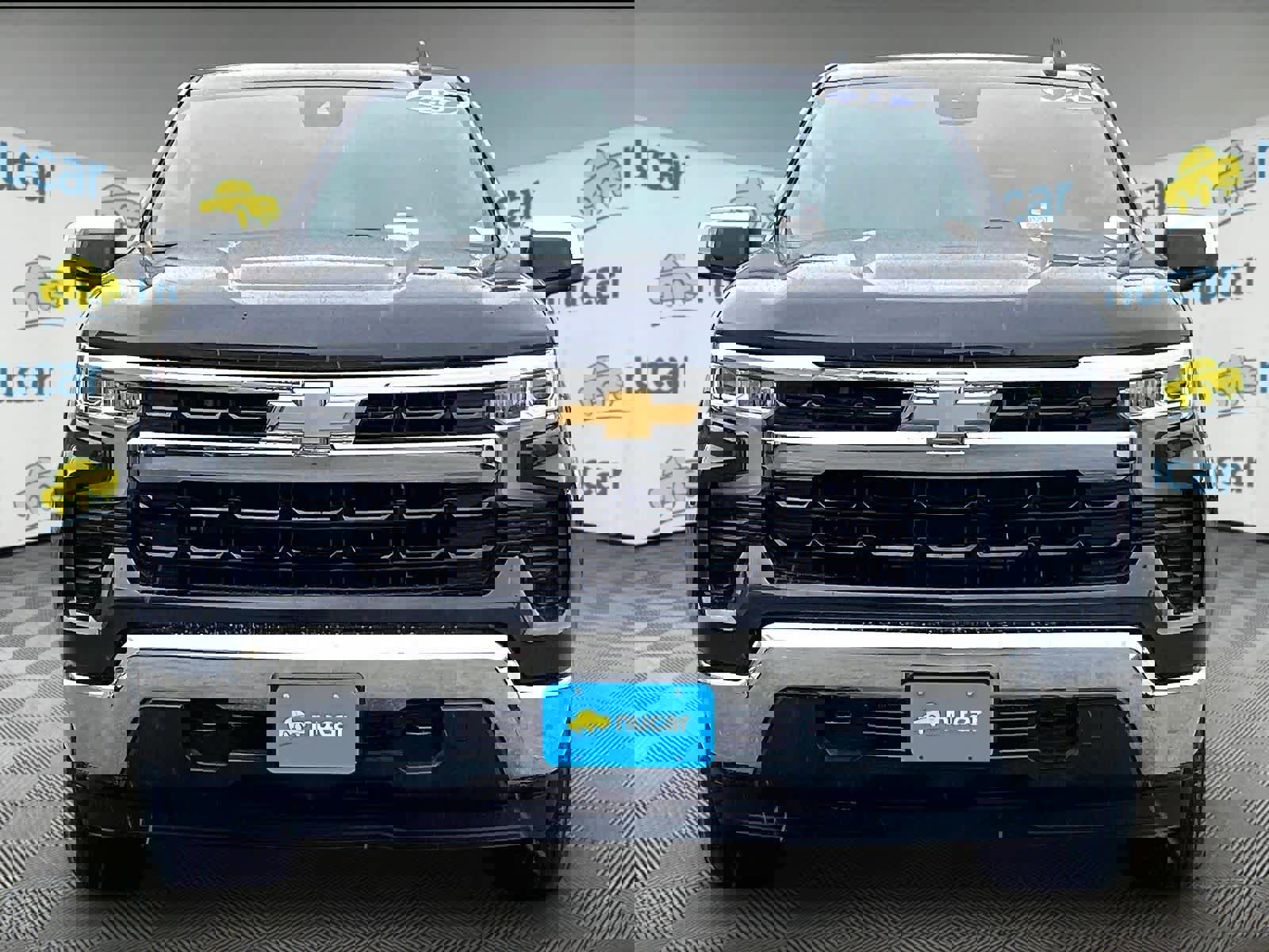 Used 2023 Chevrolet Silverado 1500 LT image 2