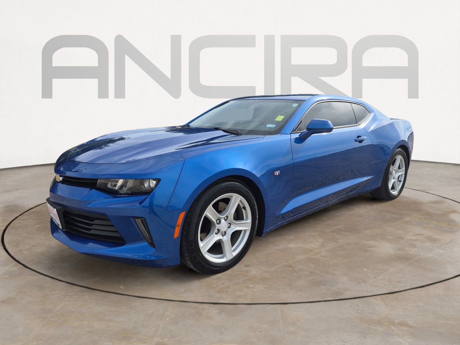 Used 2018 Chevrolet Camaro LT w/ Technology Package RWD image 6
