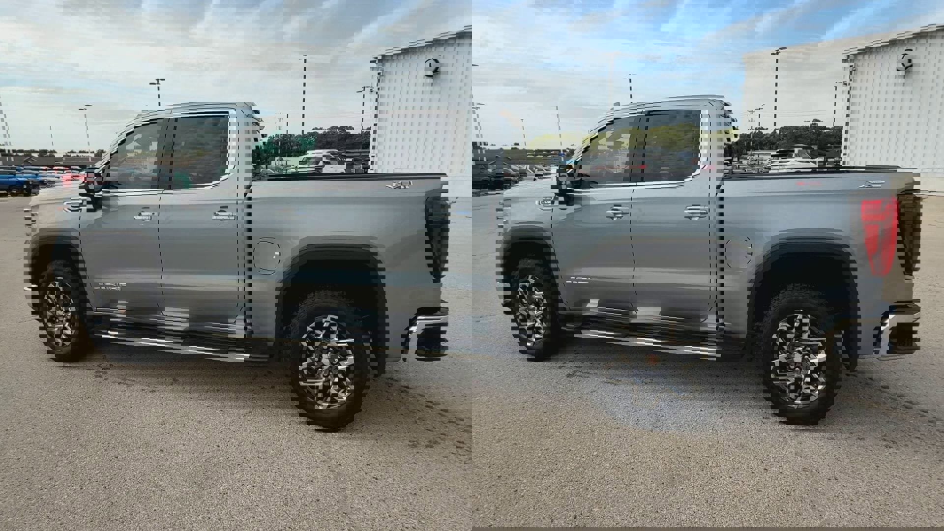 New 2026 GMC Sierra 1500 SLT w/ SLT Premium Plus Package image 6