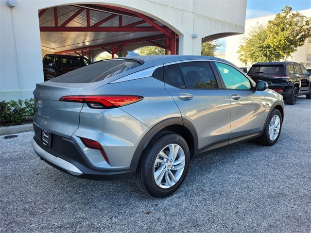 Used 2024 Buick Envista Preferred w/ Convenience I Package image 9