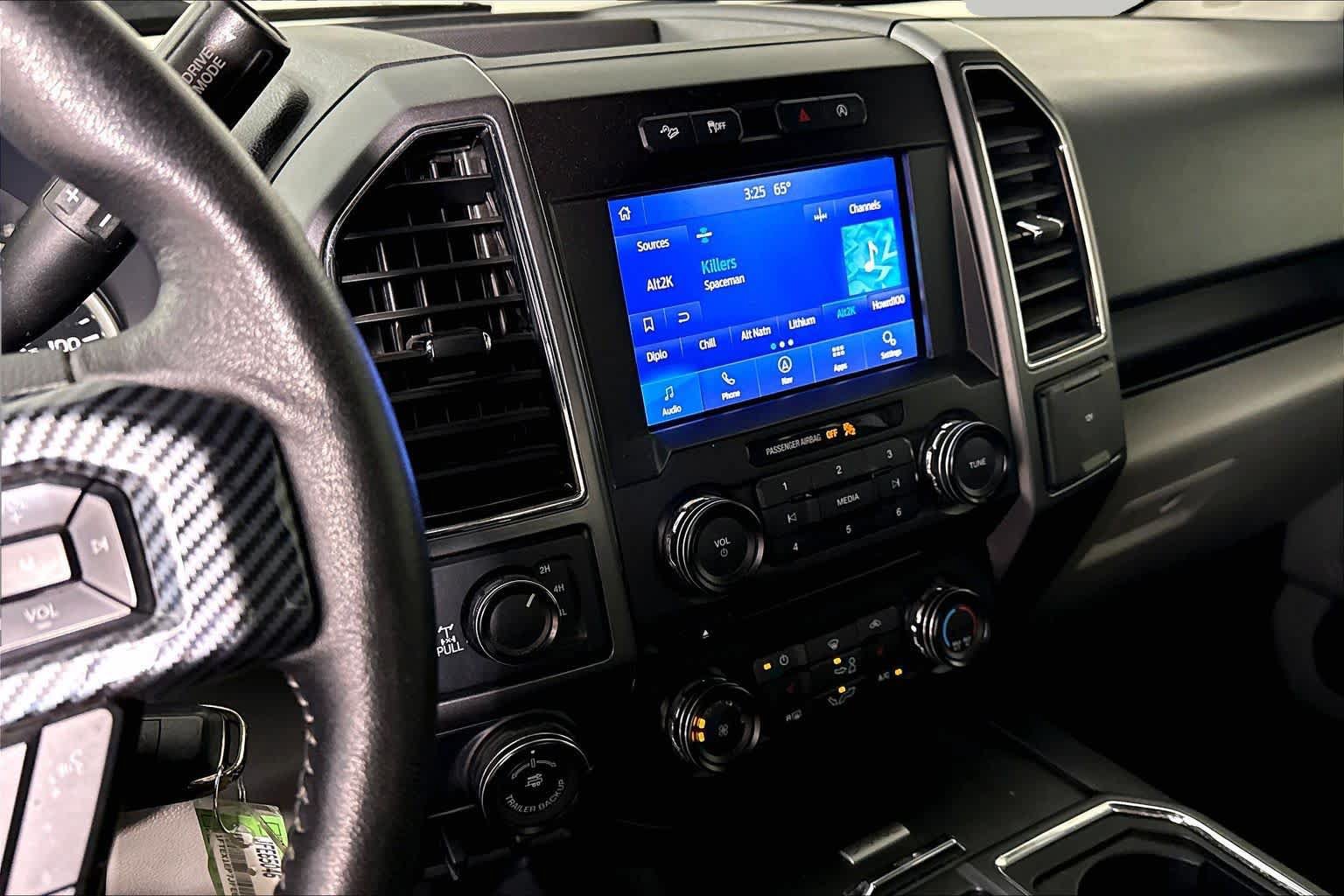 Used 2018 Ford F150 XLT w/ Equipment Group 302A Luxury AWD/4WD image 5