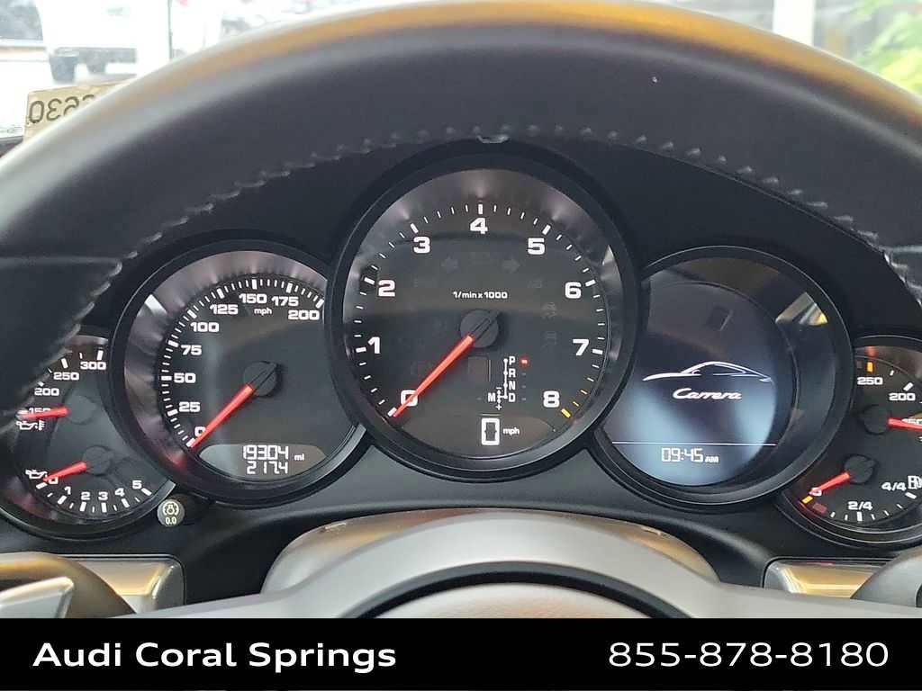 Used 2017 Porsche 911 Carrera image 18