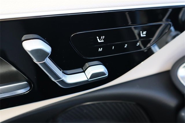 New 2025 Mercedes-Benz E 350 4MATIC Sedan image 12