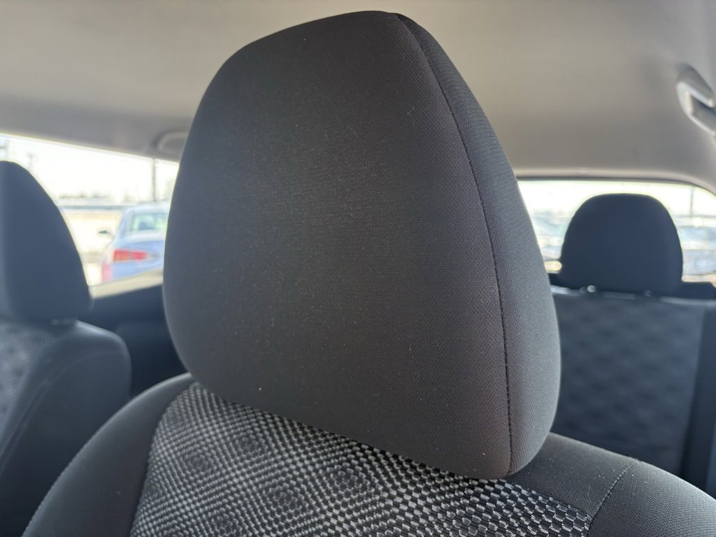 Used 2022 Nissan Rogue Sport SV image 23