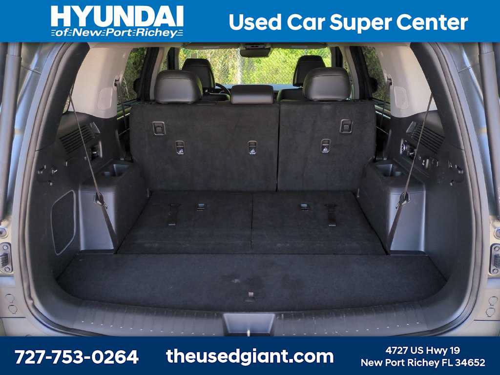 Used 2024 Hyundai Santa Fe Limited FWD image 12