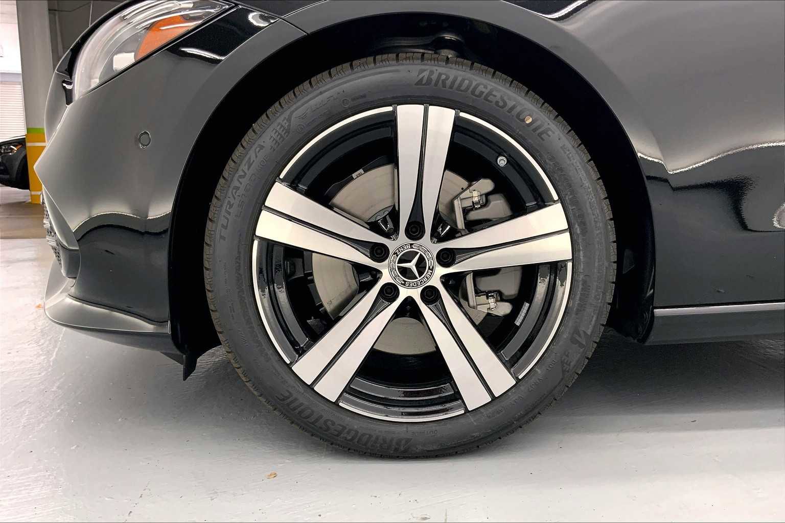 New 2025 Mercedes-Benz C 300 C 300 image 9