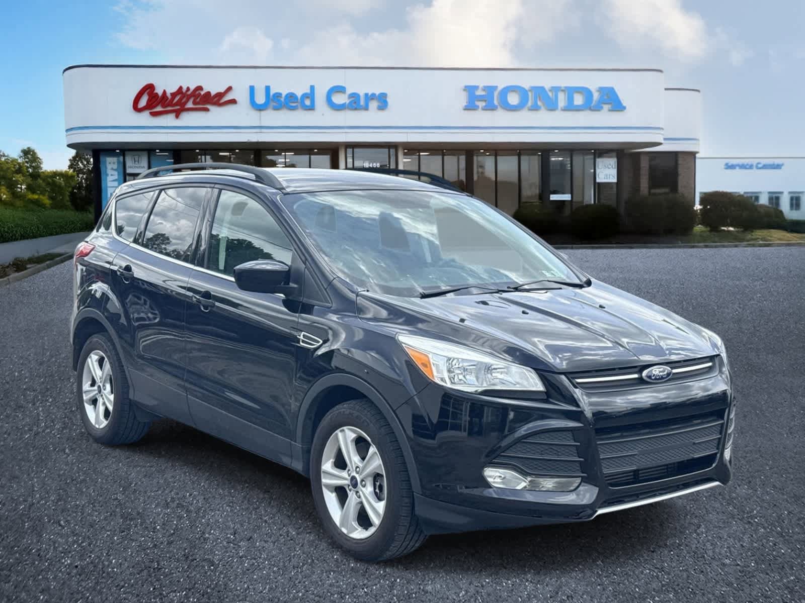 Used 2016 Ford Escape SE w/ Equipment Group 201A AWD/4WD image 7