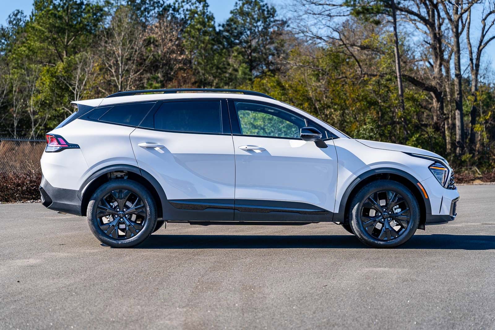 Used 2025 Kia Sportage X-Line w/ Premium Package image 8