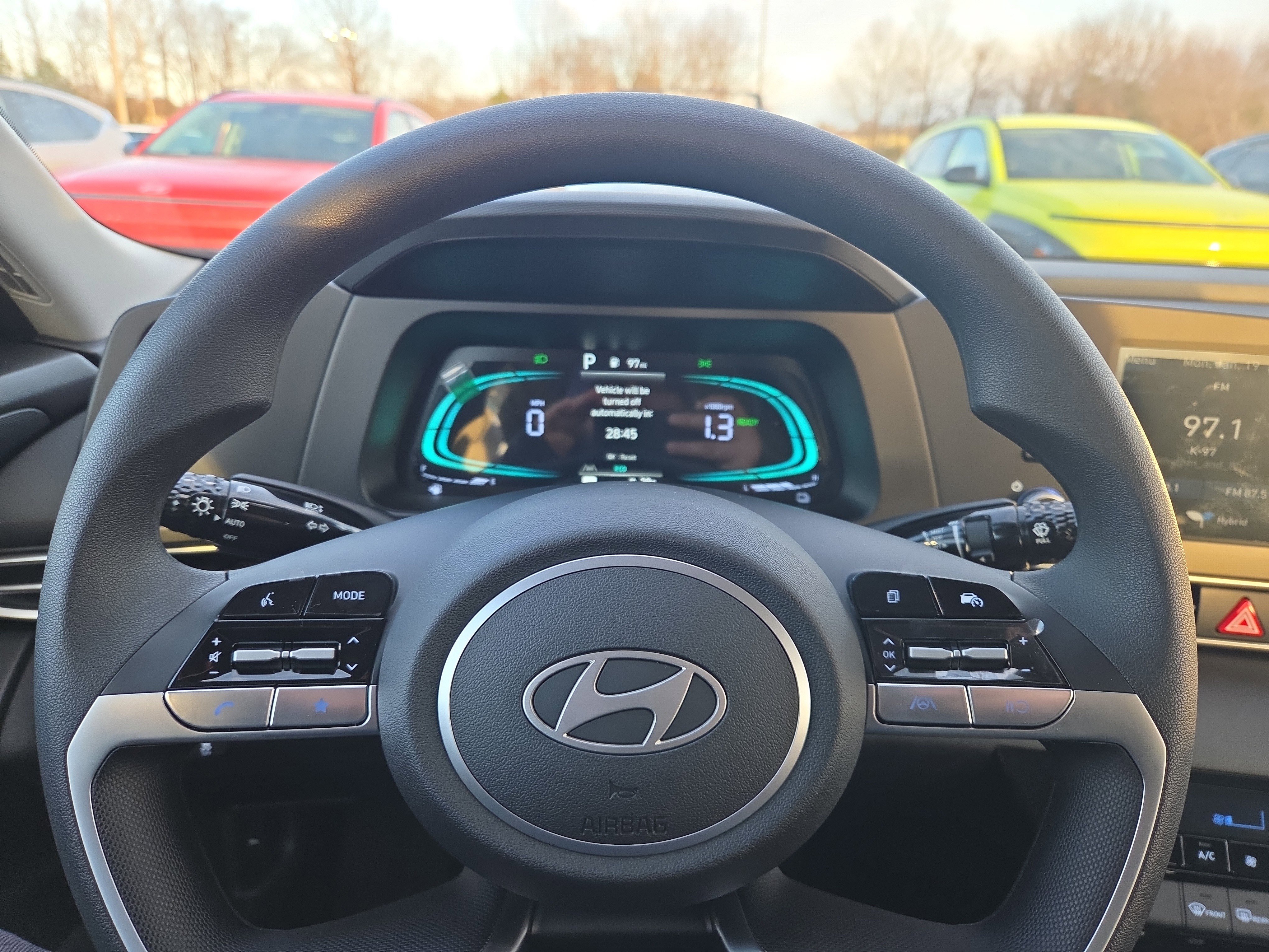 New 2026 Hyundai Elantra Hybrid FWD image 9