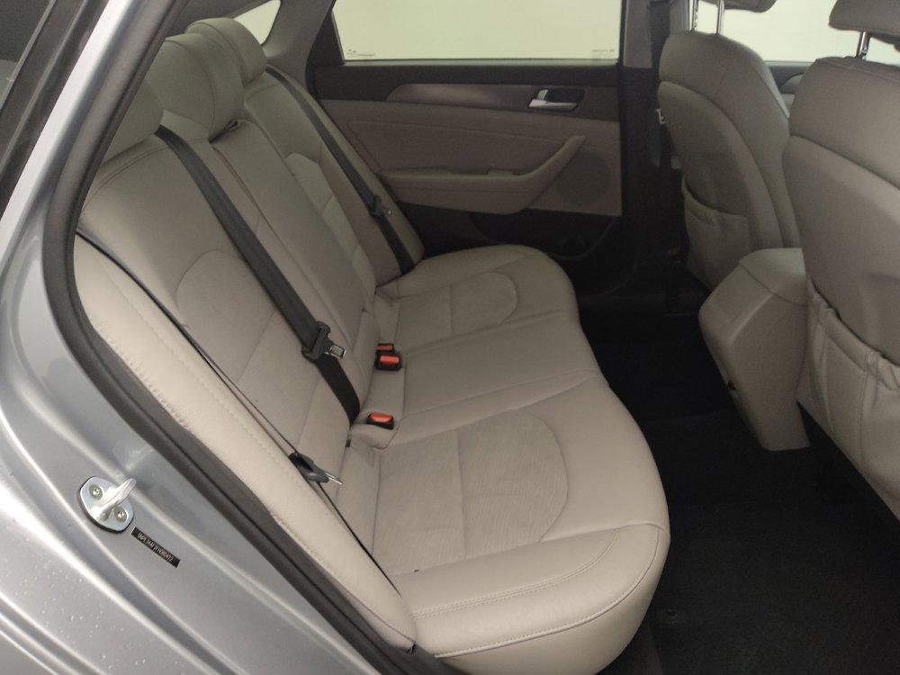 Used 2015 Hyundai Sonata Sport w/ Option Group 03 image 19