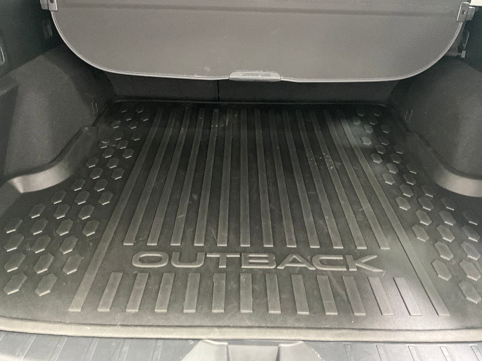 Used 2025 Subaru Outback Onyx Edition image 25