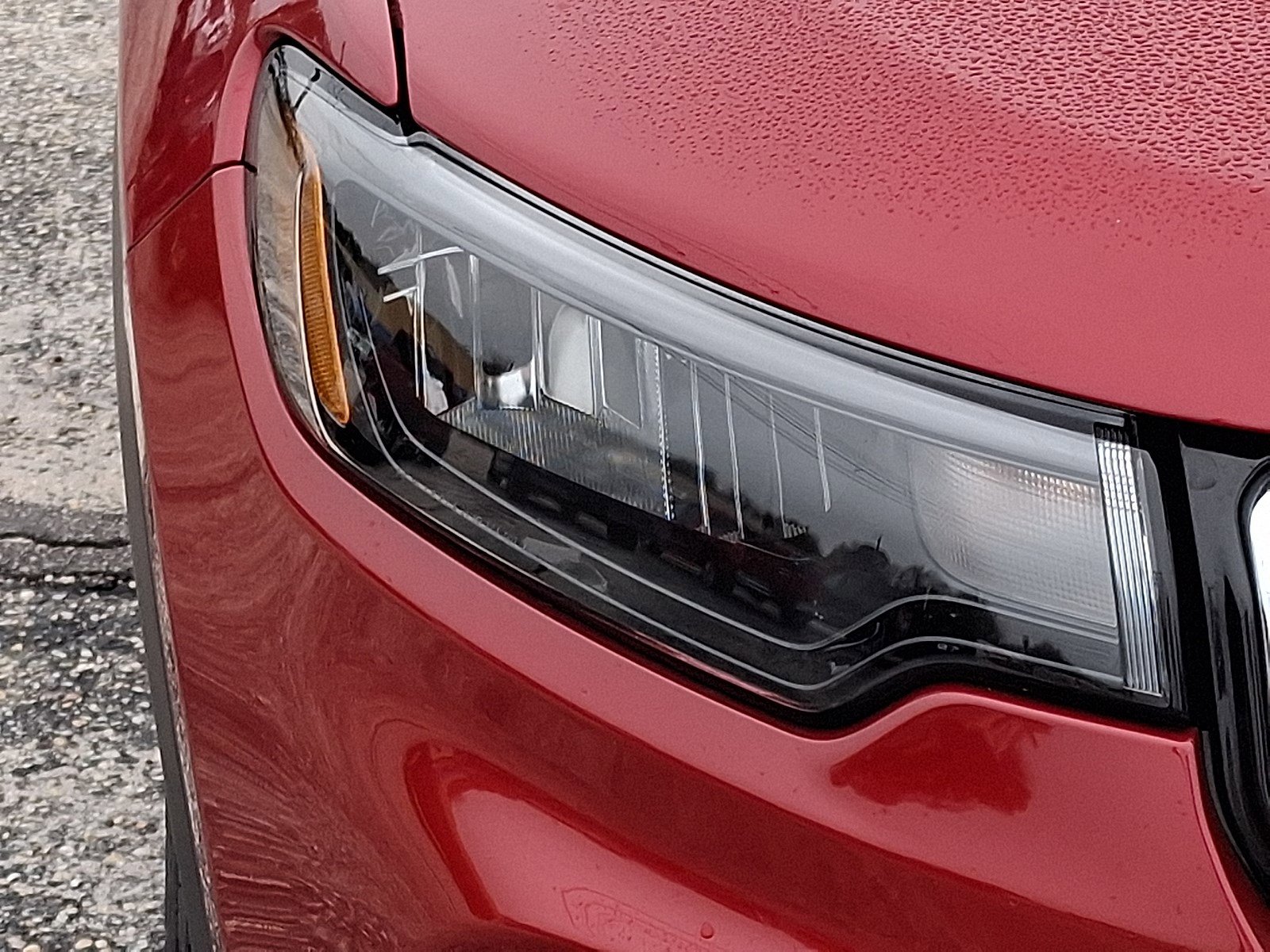 Used 2025 Jeep Compass Limited image 9