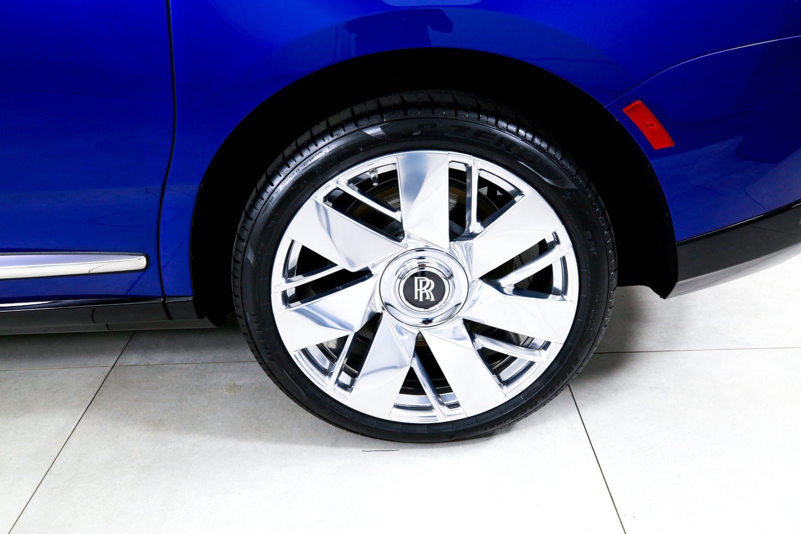 New 2026 Rolls-Royce Cullinan w/ Cullinan Package AWD/4WD image 44