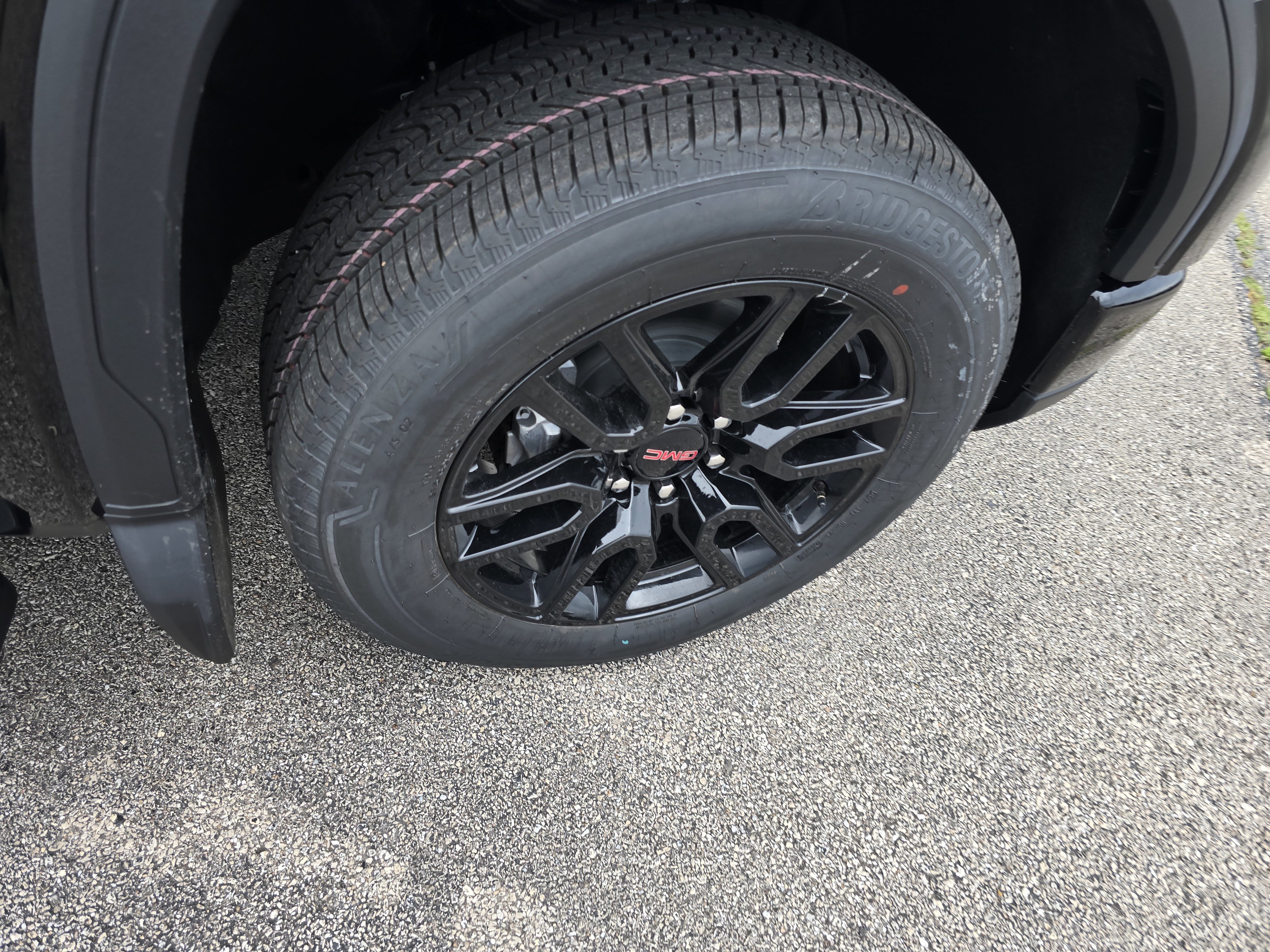 New 2025 GMC Sierra 1500 Elevation image 11