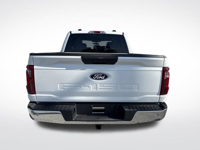 Used 2025 Ford F150 XLT w/ Equipment Group 301A Standard AWD/4WD image 4