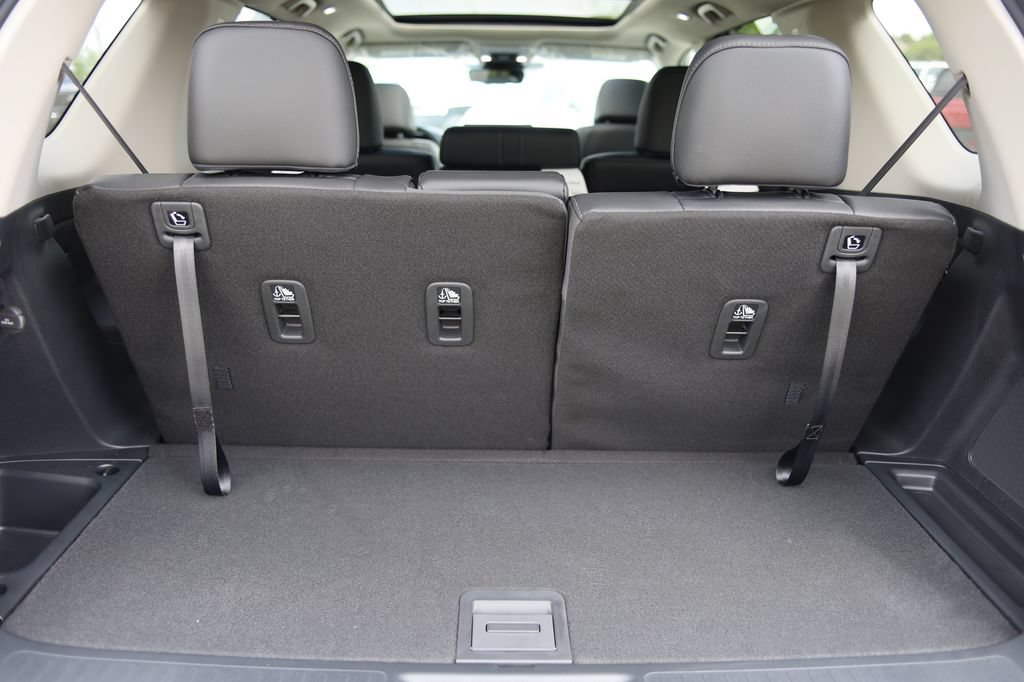 New 2026 Honda Pilot Touring image 9