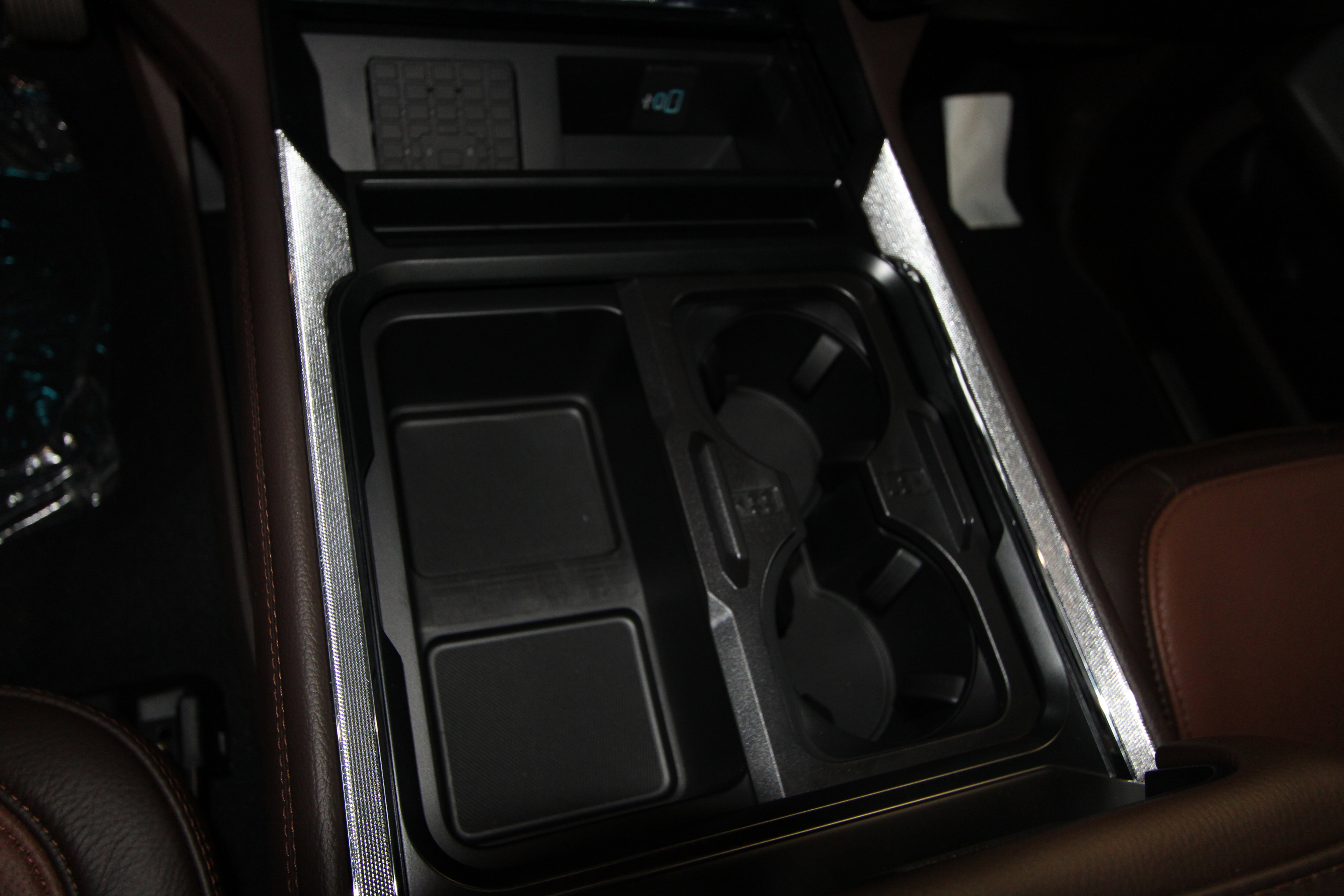 New 2025 Ford F350 King Ranch w/ Chrome Package image 18