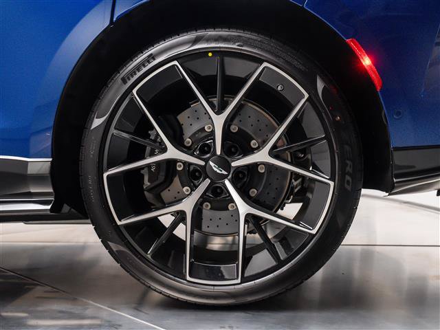 New 2026 Aston Martin DBX 707 AWD/4WD image 4
