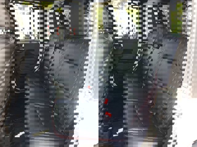 Used 2021 Jeep Wrangler Unlimited Rubicon image 16