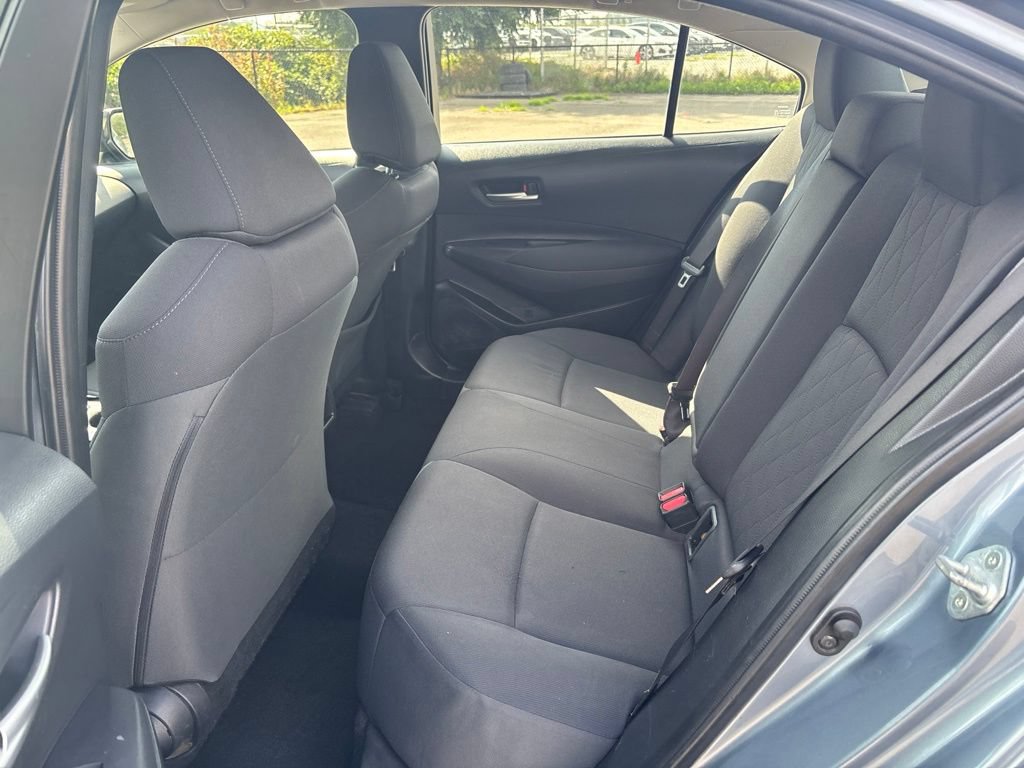 Used 2020 Toyota Corolla LE FWD image 9