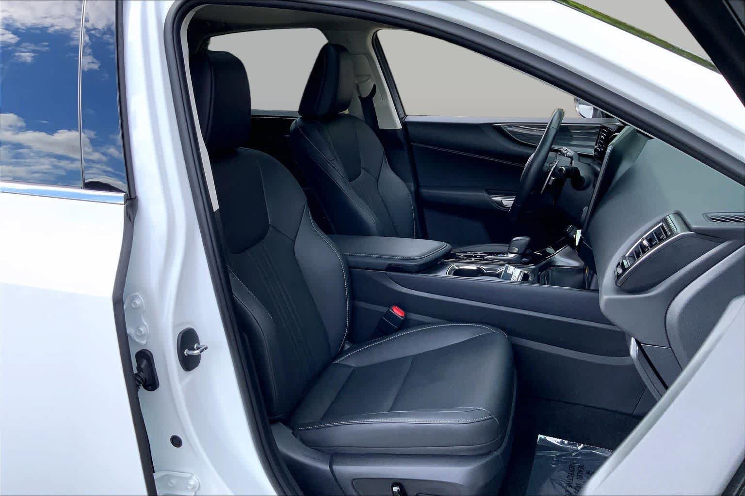 Certified 2026 Lexus NX 350h AWD w/ Accessory Package (Z1) image 9
