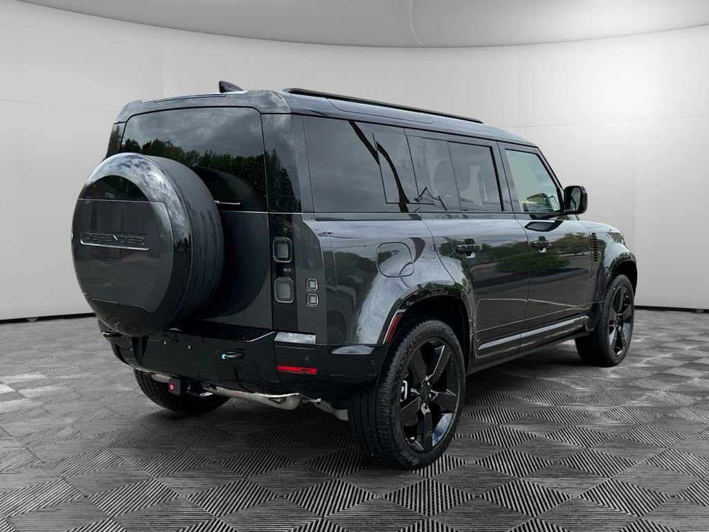 New 2026 Land Rover Defender 110 X-Dynamic SE AWD/4WD image 5