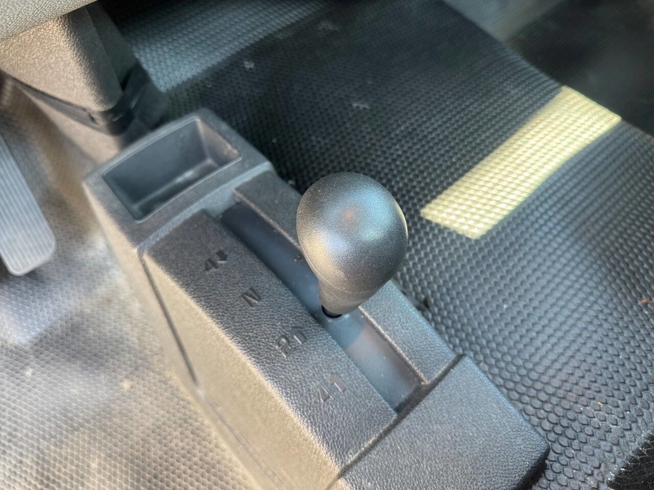 Used 2011 GMC Sierra 1500 W/T image 17