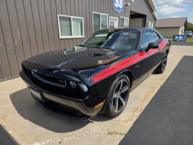 Used 2013 Dodge Challenger R/T RWD image 3