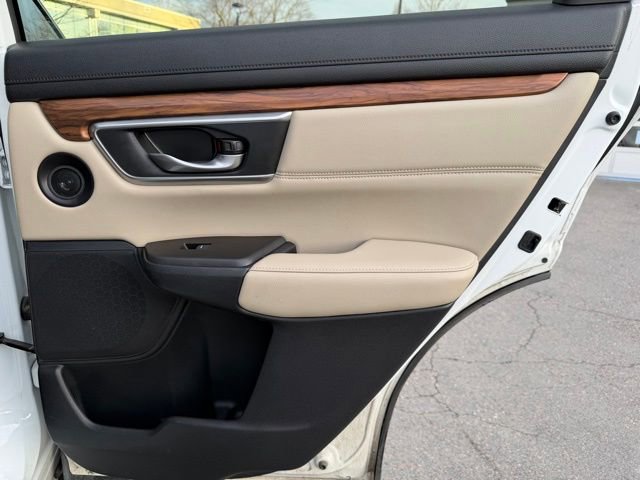 Used 2019 Honda CR-V Touring image 38