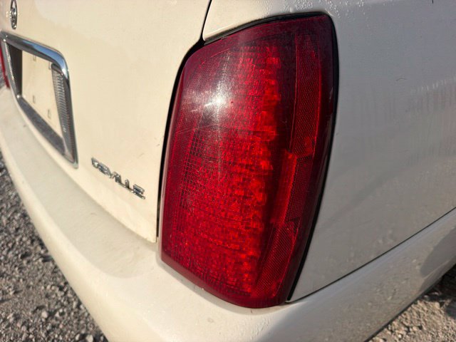 Used 2005 Cadillac De Ville FWD image 7