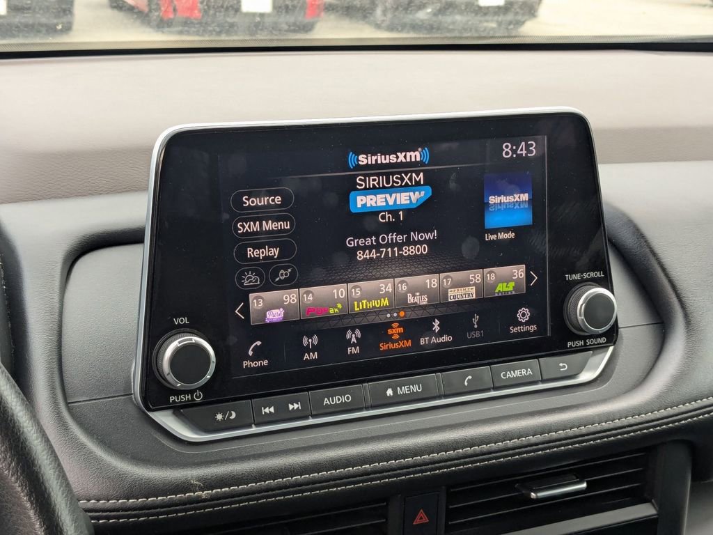 Used 2023 Nissan Rogue S image 20