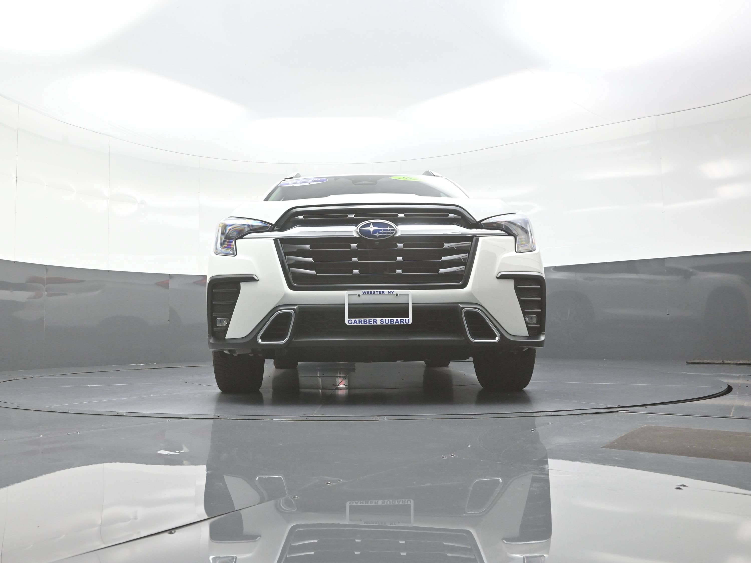 Used 2023 Subaru Ascent Touring AWD/4WD image 10