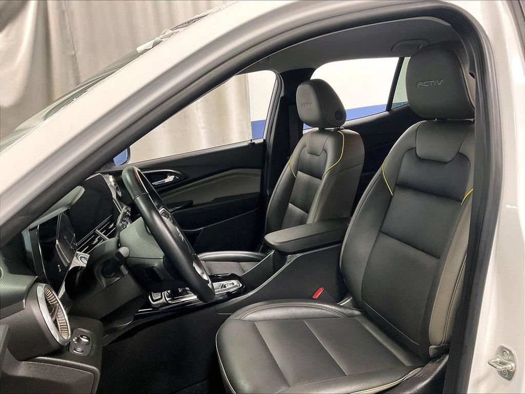 Used 2024 Chevrolet Trax ACTIV w/ Driver Confidence Package FWD image 10