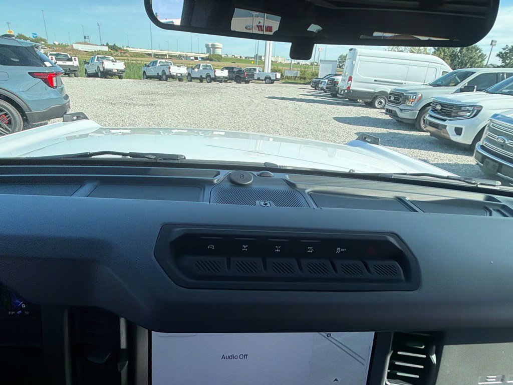 New 2026 Ford Bronco Badlands AWD/4WD image 32