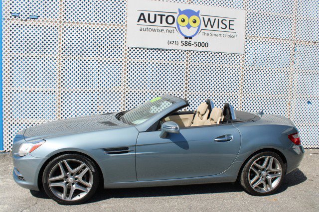 Used 2013 Mercedes-Benz SLK 250 image 13