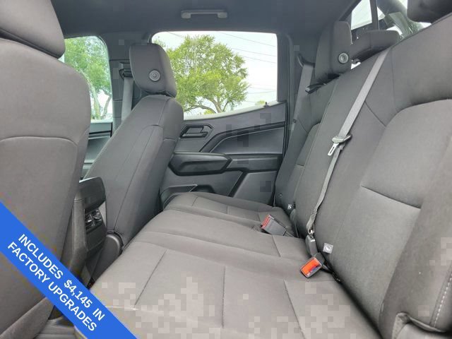 Used 2023 Chevrolet Colorado Trail Boss w/ Technology Package AWD/4WD image 16
