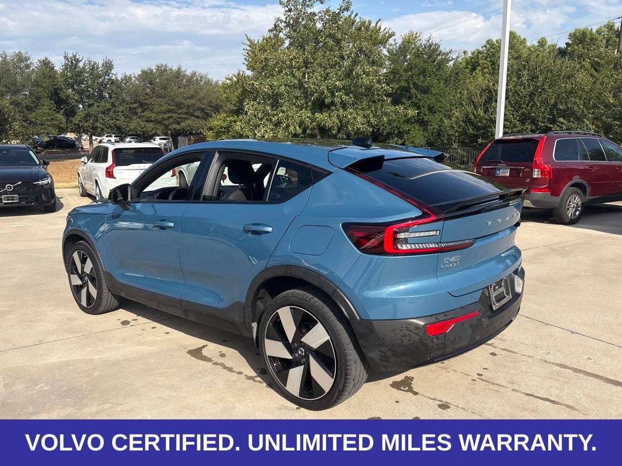 Certified 2023 Volvo C40 P8 Recharge Ultimate w/ Protection Package Premier AWD/4WD image 9