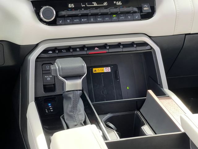 Used 2023 Toyota Sequoia Capstone AWD/4WD image 17