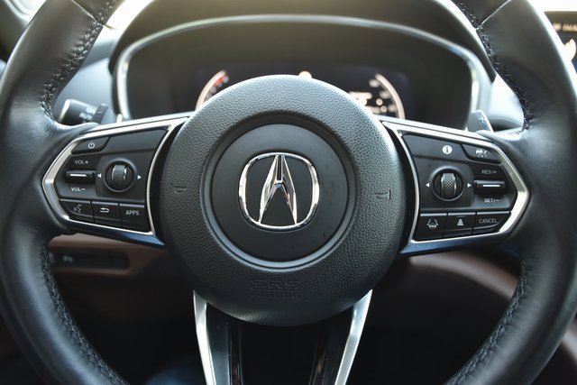 Used 2024 Acura MDX SH-AWD w/ Technology Package image 11