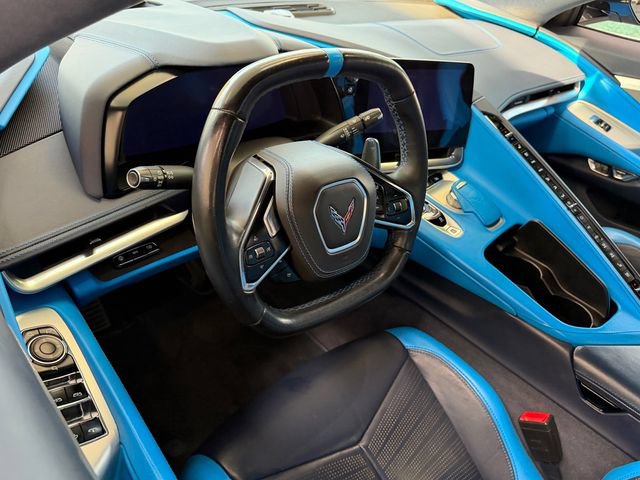 Used 2021 Chevrolet Corvette Stingray Premium Conv w/ Z51 Performance Package RWD image 7