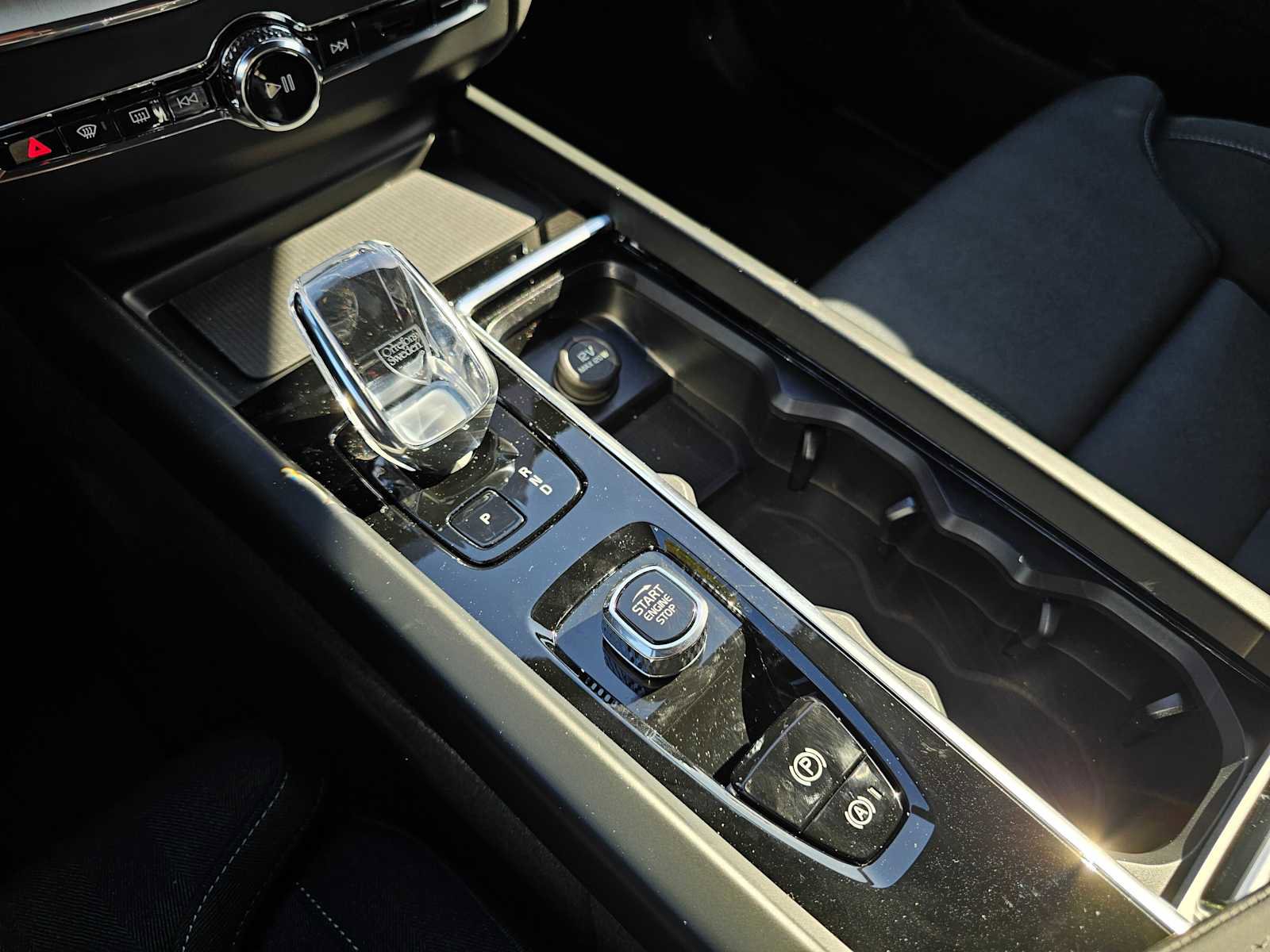 New 2026 Volvo XC60 B5 Ultra w/ Protection Package Premier image 29