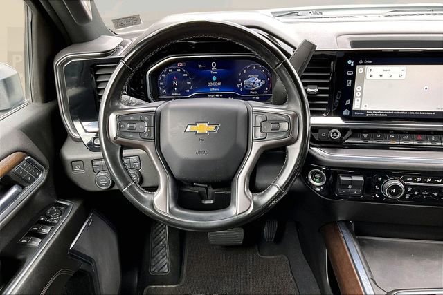 Used 2024 Chevrolet Silverado 2500 High Country w/ Technology Package image 5