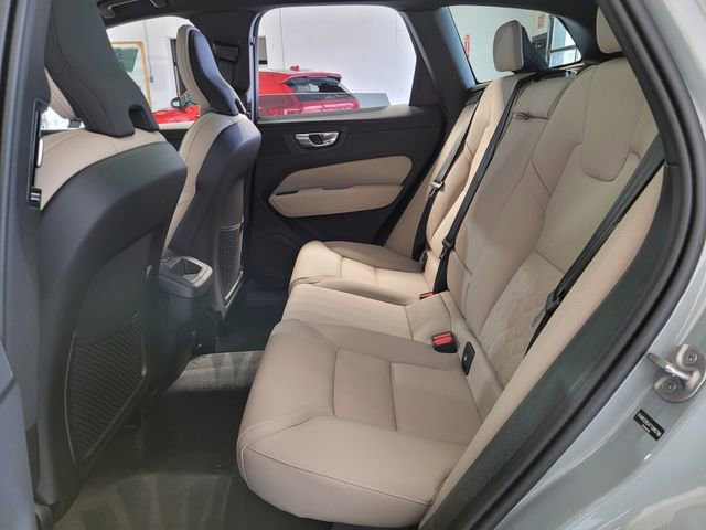 New 2026 Volvo XC60 B5 Plus w/ Protection Package Premier AWD/4WD image 11