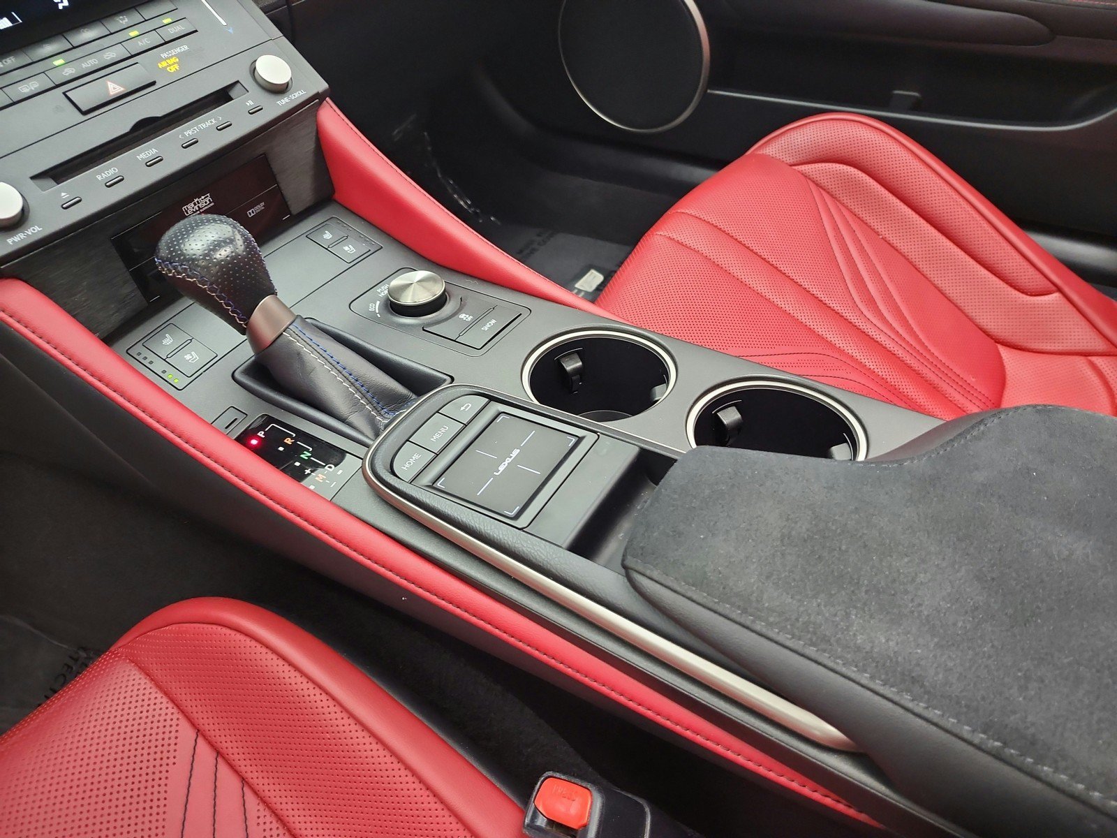 Used 2015 Lexus RC F w/ Premium Package RWD image 11